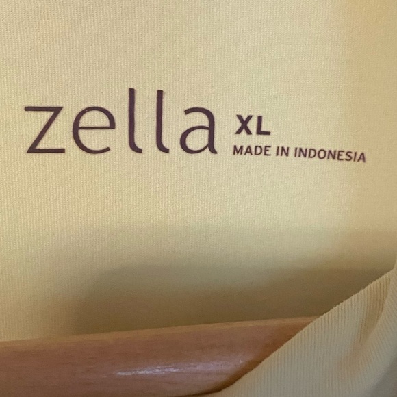 Zella yellow half zip up pullover - Picture 3 of 5